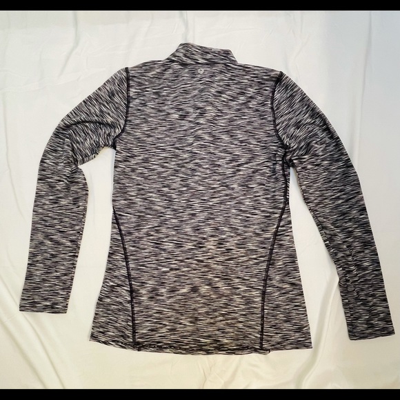 Athletic Long Sleeve Top-90 Degree by Reflex - Med - Picture 5 of 10